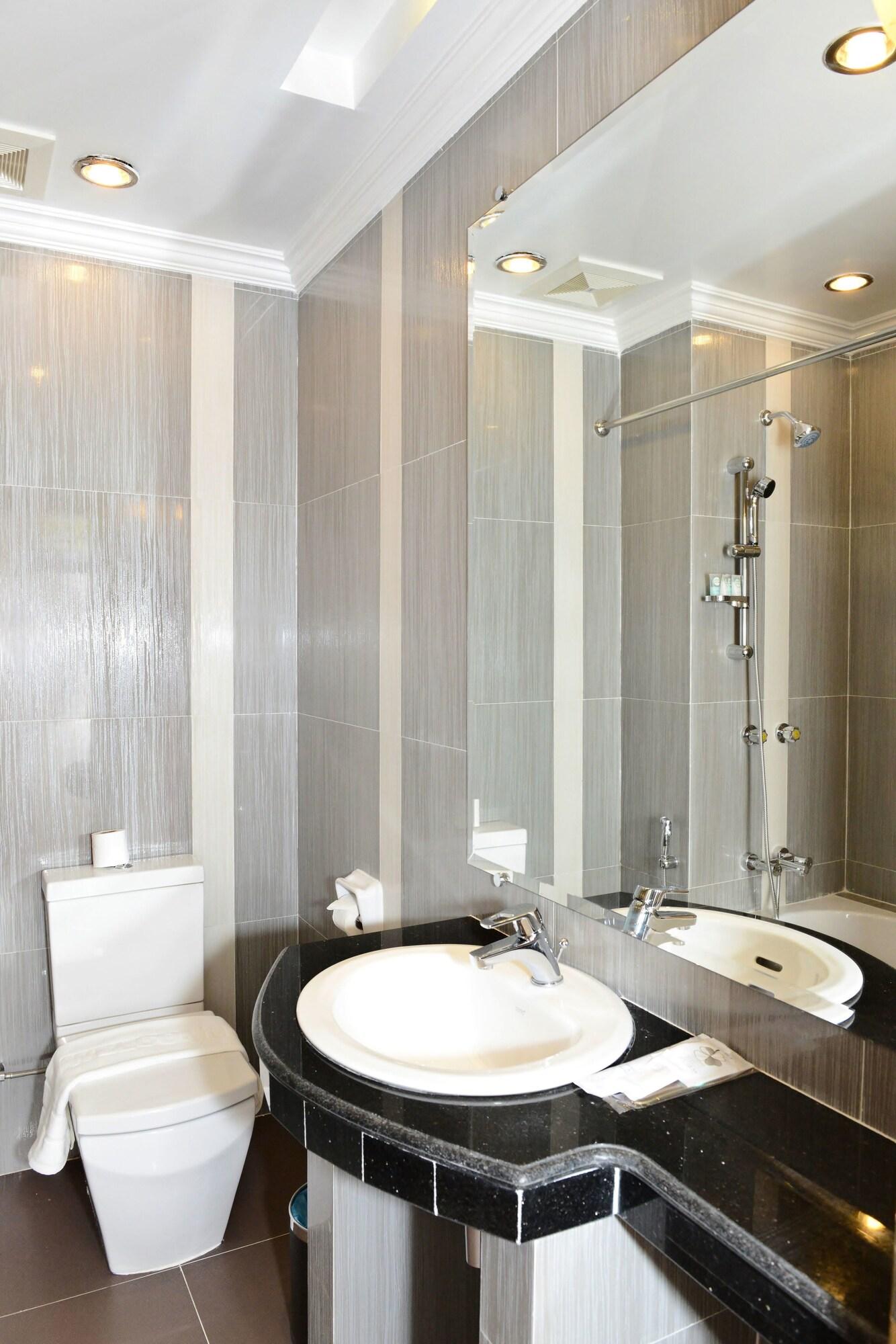 Hotel Grand United - 21St Downtown Rangun Kültér fotó